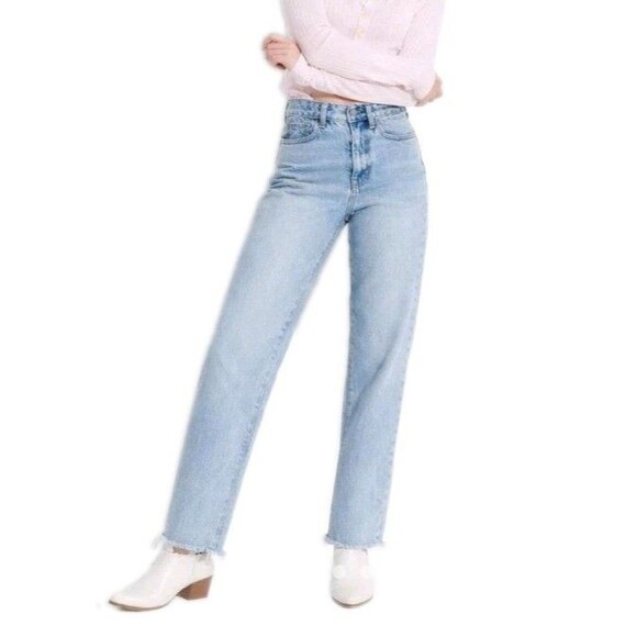 Wild Fable Denim - Wild Fable Size 00 Easy Rigid High Rise Straight Light Wash Button Fly